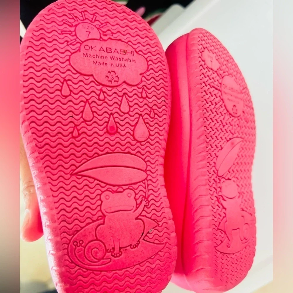 Okabashi Kendall Rain Boots, Pink Hearts size 7 toodler boots